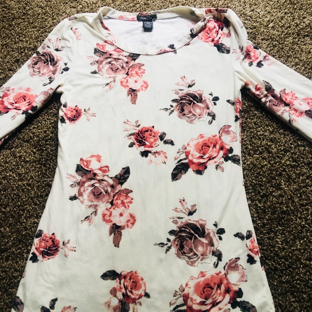 Floral shirt 🌸🌸🌸